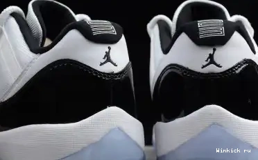 Low Air Emerald Jordan 11 0505